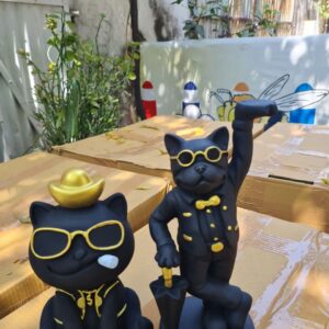 Dog Butler Statue Home Statue Table Decor Living Room Decor (Black)